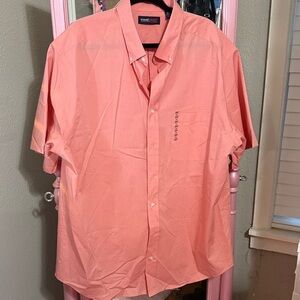 Roundtree & Yorke Smart Travel Men's Peach Button-Down Shirt